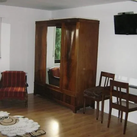 فندق مبيت وإفطار Villafens